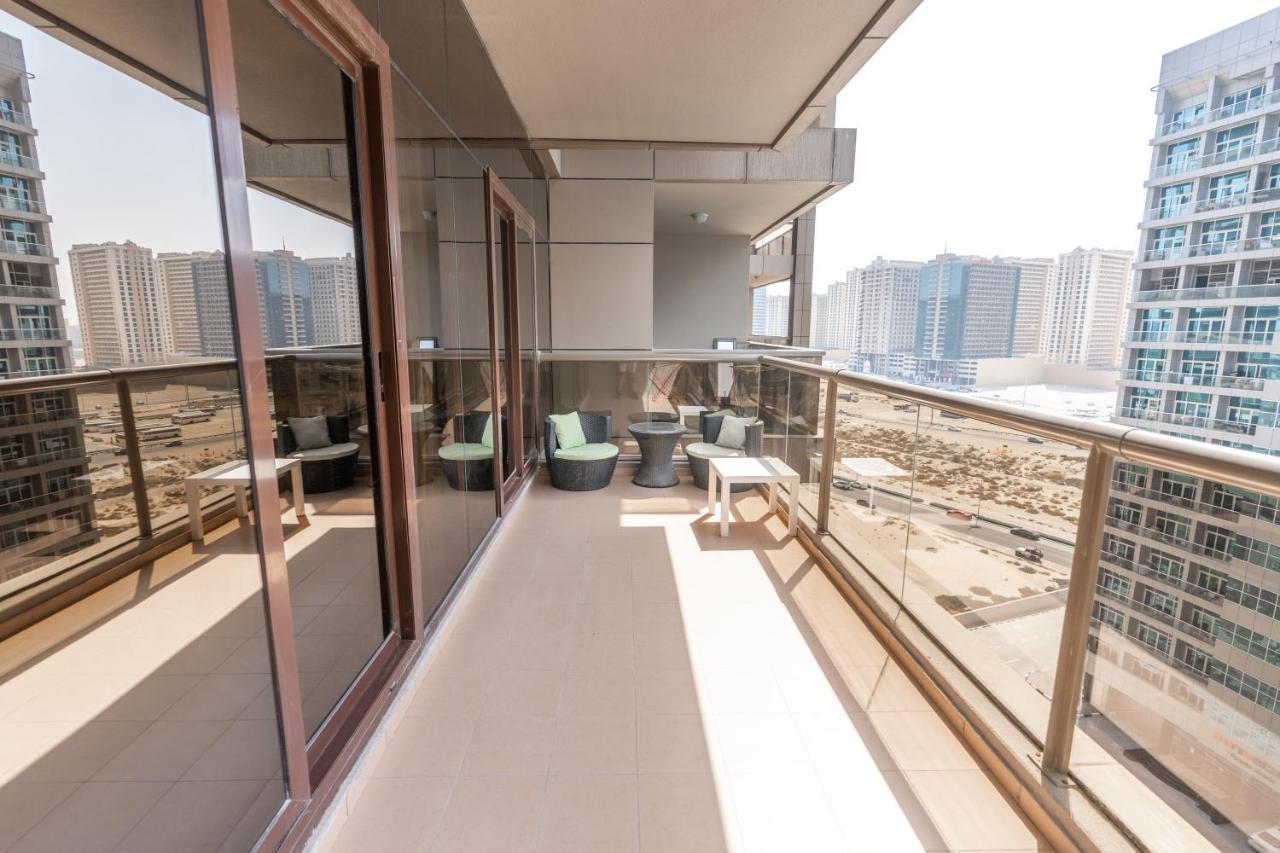 Residences At Elite Sports City Dubai Exterior photo